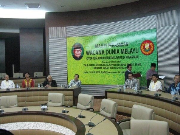 Seminar Wacana Dunia Melayu: “Citra Keislaman dan Kemelayuan di Nusantara“ 10 – 11 Jun 2009, Wisma Darul Aman, Alor Setar, Kedah. Malaysia.